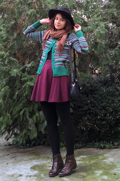 Dark-brown-leather-boots-black-gifted-h-m-hat-brown-floral-thrifted-scarf